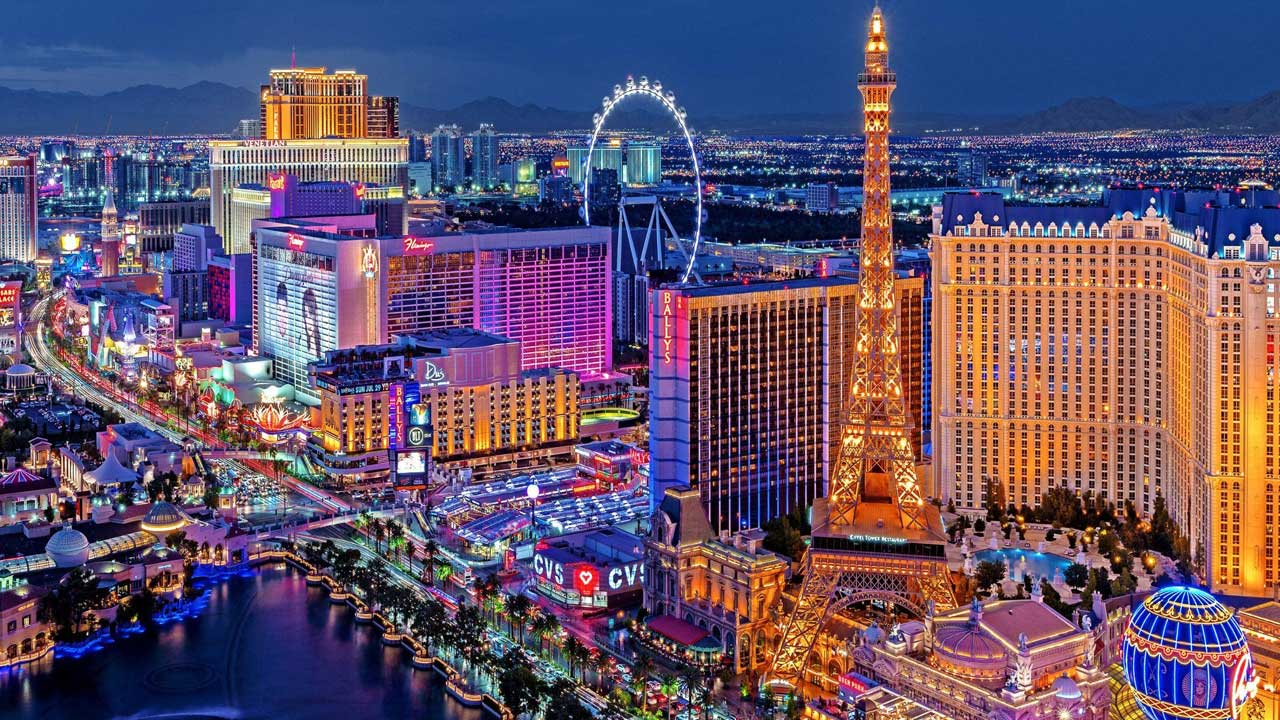 5 Disfruta una emocionante aventura desde Los Ángeles hasta San Francisco, explorando parques nacionales y ciudades icónicas.