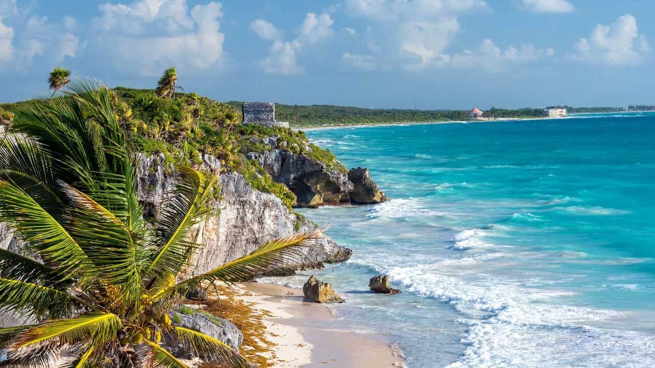 5 Disfruta de nuestro tour de 11 días por Cancún. Playas de ensueño, ruinas mayas y vida nocturna vibrante, todo incluido.